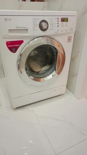 Продам стиральную машину