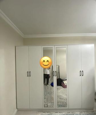 Шкаф для одежды.