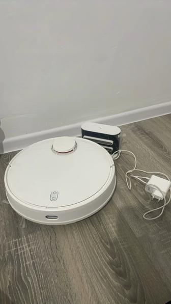 Робот пылесос