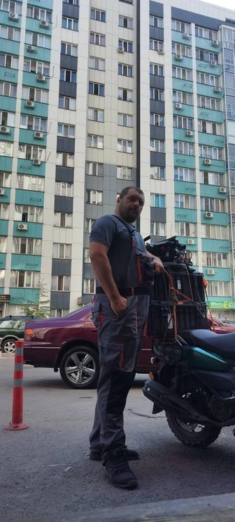 Услуга по ремонту и Установки дверей