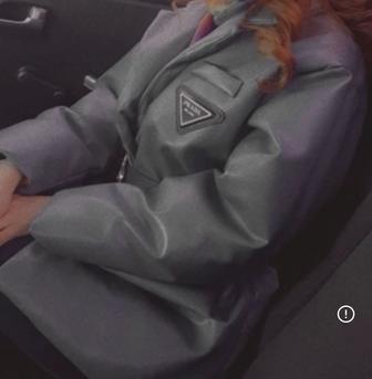 Продается теплая куртка PRADA, size L