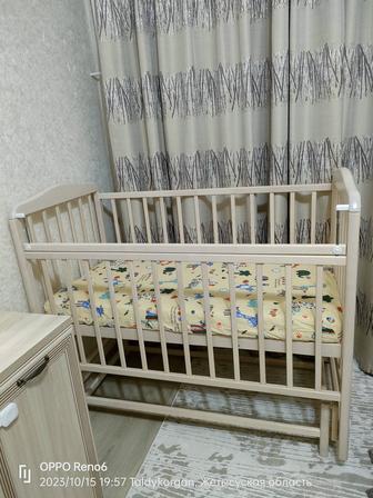 Детская кроватка