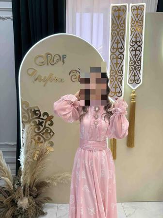 Продаю платье