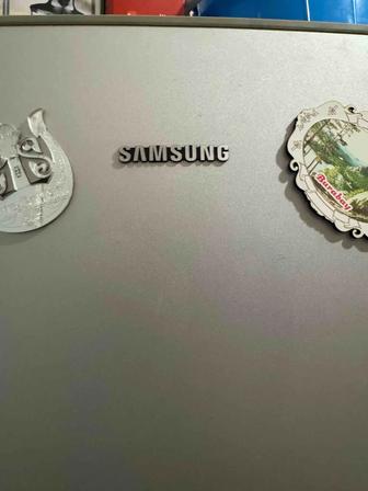 Продается холодильник