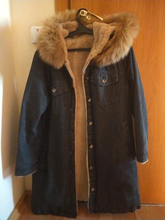 Парка женская джинсовая утепленная б/у. Только самовывоз доставки нет