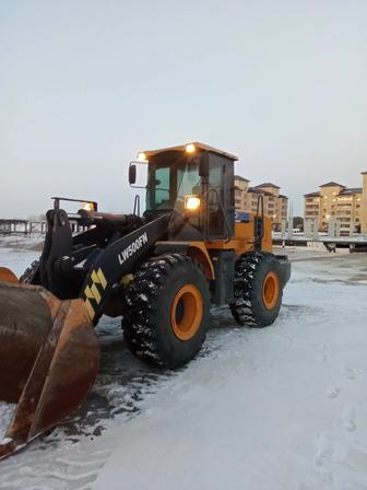 Любые сложные работы 3х кубового погрузчика 24/7 оператор с опытом