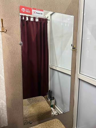 Продам зеркало в хорошем состоянии