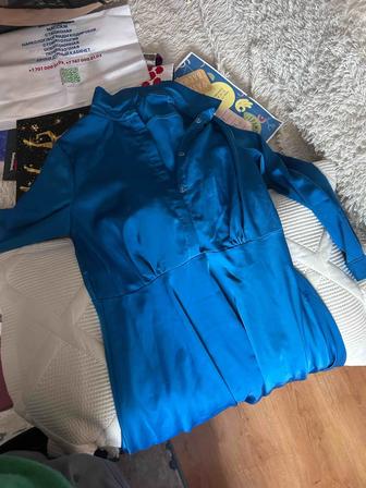 продам платье синее