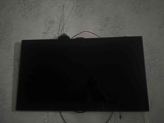 Продаю телевизор самсунг смарт в хорошем состоянии. Вместе с антенной