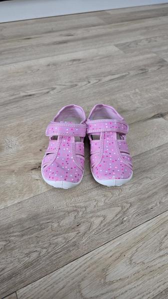 Сандали для девочки котофей