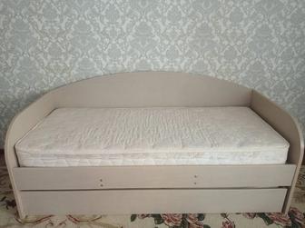 Продам кровать