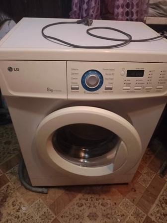 Продам стиральную машину-автомат