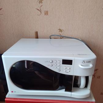 Продам микр.волн.печь с встроенной кофеваркой LG