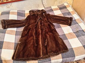 Продам шубу размер 44 идет на 48