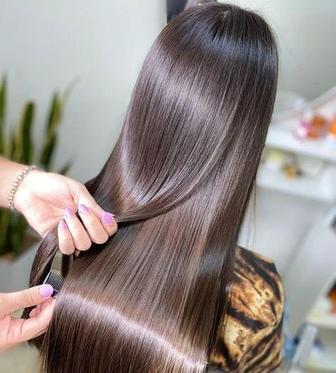 Кератиновое выпрямление волос