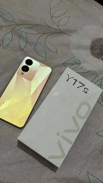 Продам срочно телефон VIVO Y17s 128 Гб, 2024 года в отличном состоянии