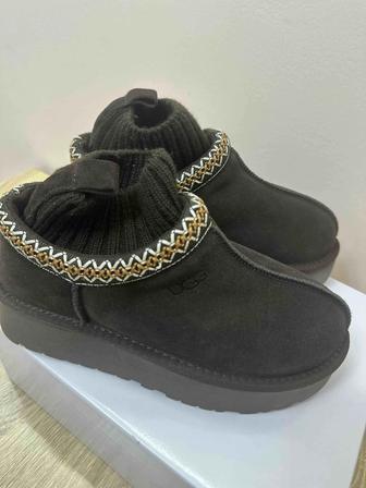 Продам натуральные угги