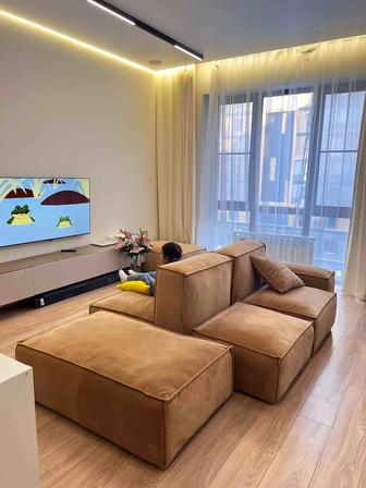 Продам дизайнерский диван