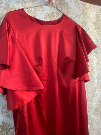 Женское платье