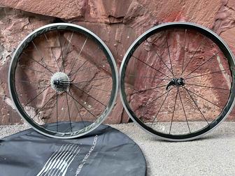 Комплект карбоновых колес Shimano Dura Ace