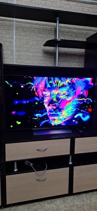 Продам смарт тв. LG OLED