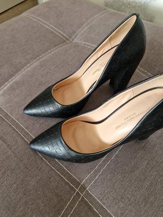 Продам туфли