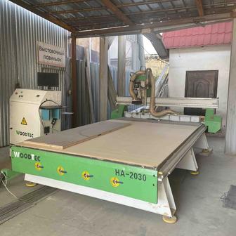 Фрезерно-гравировальный станок с ЧПУ WOODTEC 2030C Б/У