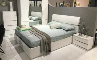 Спальный гарнитур Италия