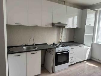 Продаю кухонный гарнитур