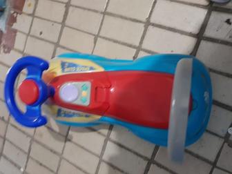 Детский толокар в отличном состоянии