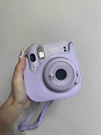 Продам Instax mini 11