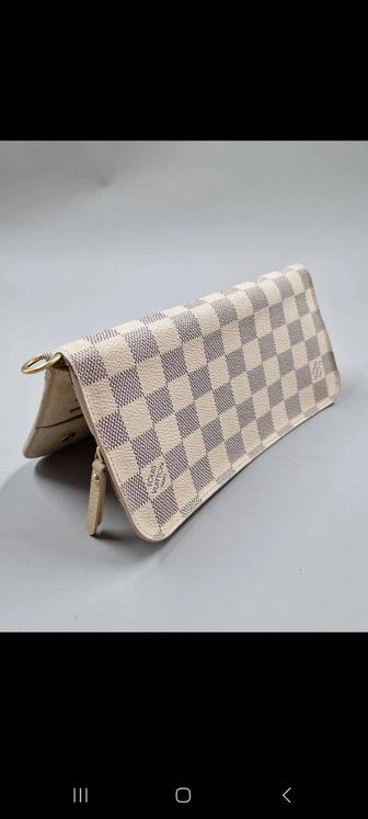 Кошелёк LOUIS VUITTON