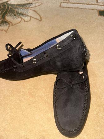 Обувь кроссовки