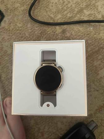 HUAWEI смарт часы