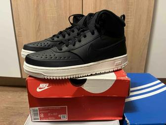Продам кроссовки Nike court vision mid wntr