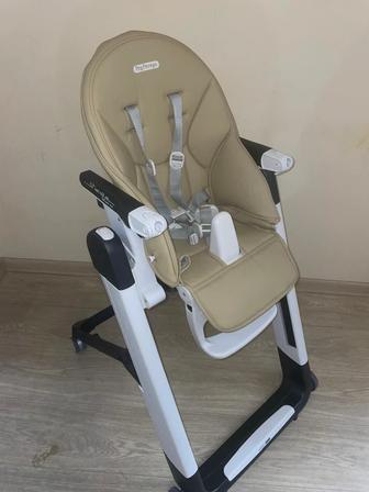 Продам детскому стульчик Peg Perego для кормления