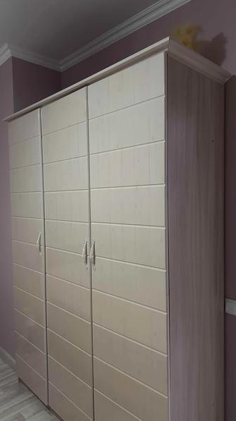 Продам шкаф