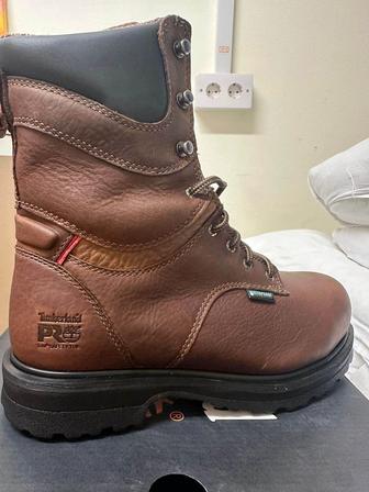 Продам спецобувь Timberland