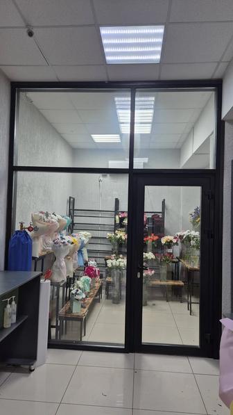 Продам витраж алюминиевый
