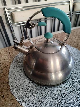 Продам чайник Berhome 2,6л, Германия