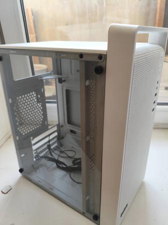 Продам корпус mini-tower