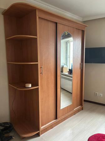 Шкаф отдам в дар