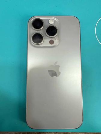 Продам айфон 15 про