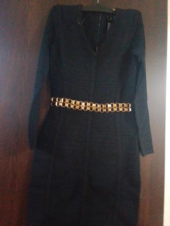 Женское бандажное платье