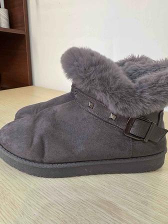 Ботинки женские