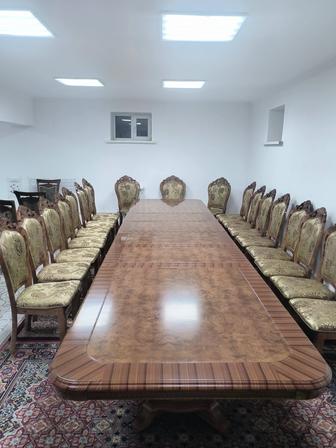 Продам 5 м. стол со стульями