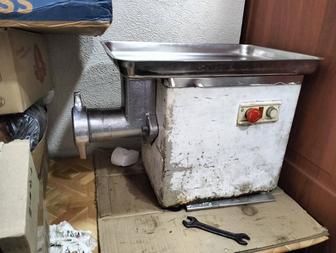 Мясорубка МИМ 300