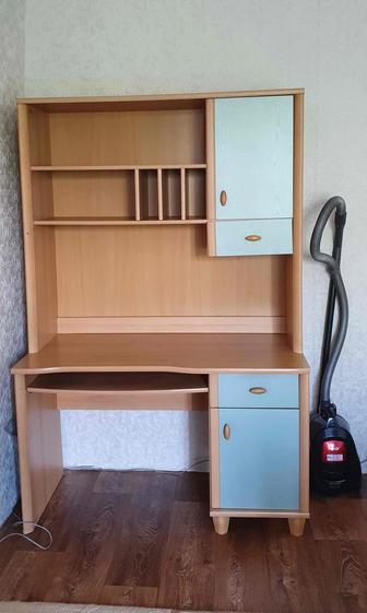 Продам рабочий стол