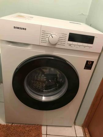 Продам стиральную машинку автомат