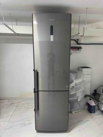 Продам холодильник Samsung